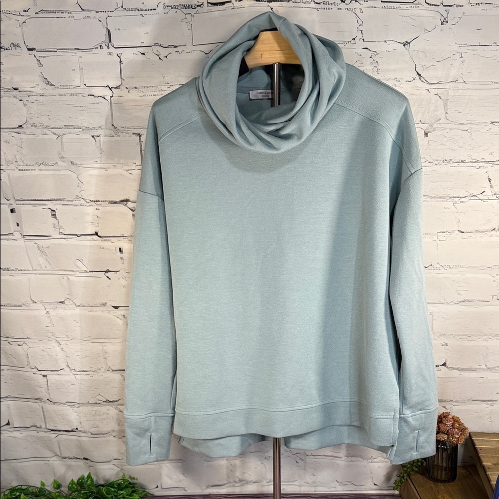 Cable & Gauge Light Blue Cowl Neck Tunnel neck‎ Sweatshirt with Thumb holes